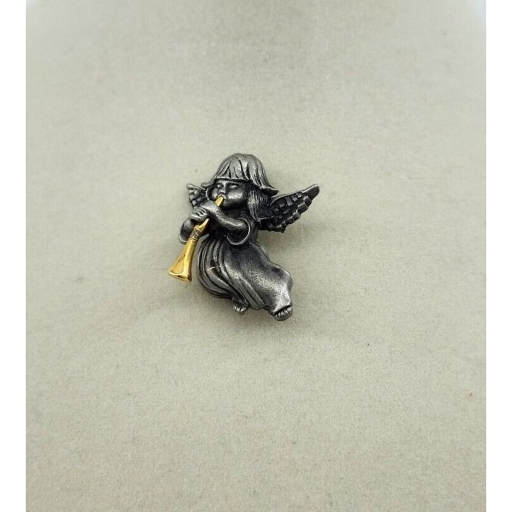 VTG Signed Daria Guardian Angel Horn Brooch Fine Pewter Pin